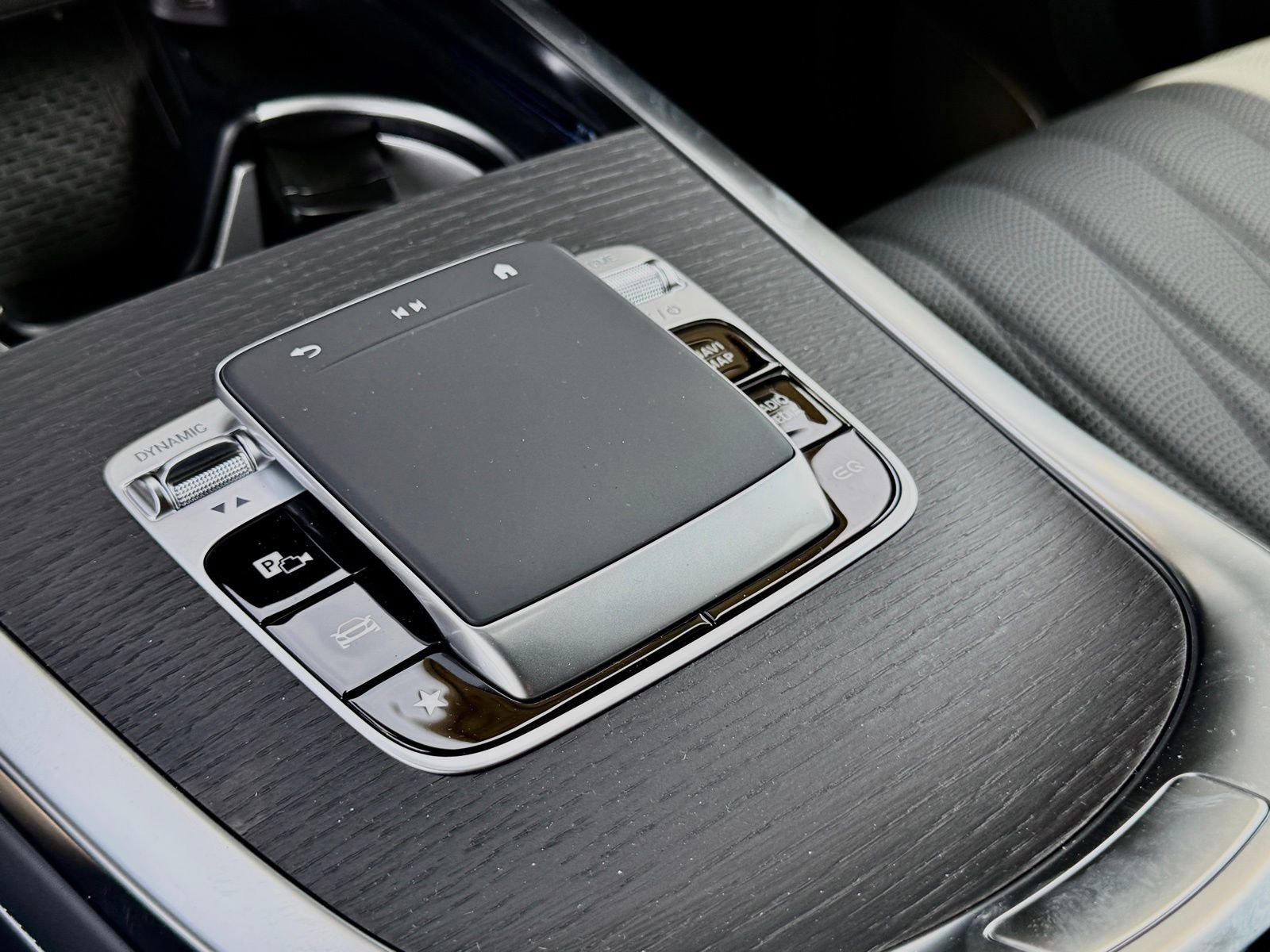 New 2026 Mercedes-Benz G 580 w/ EQ Technology image 25