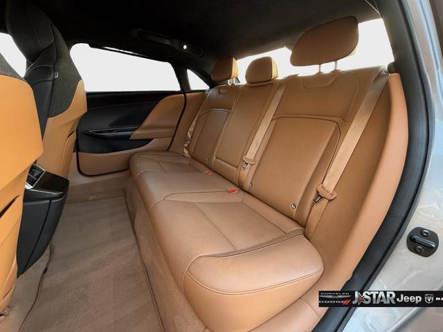 Used 2024 Lucid Air Touring image 26