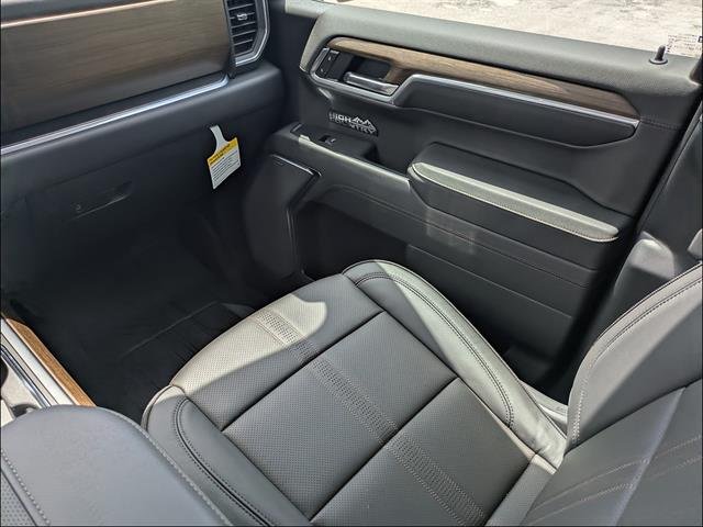 New 2026 Chevrolet Silverado 1500 High Country w/ Technology Package AWD/4WD image 20