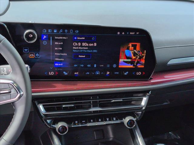 Used 2025 Chevrolet Traverse Z71 AWD/4WD image 15
