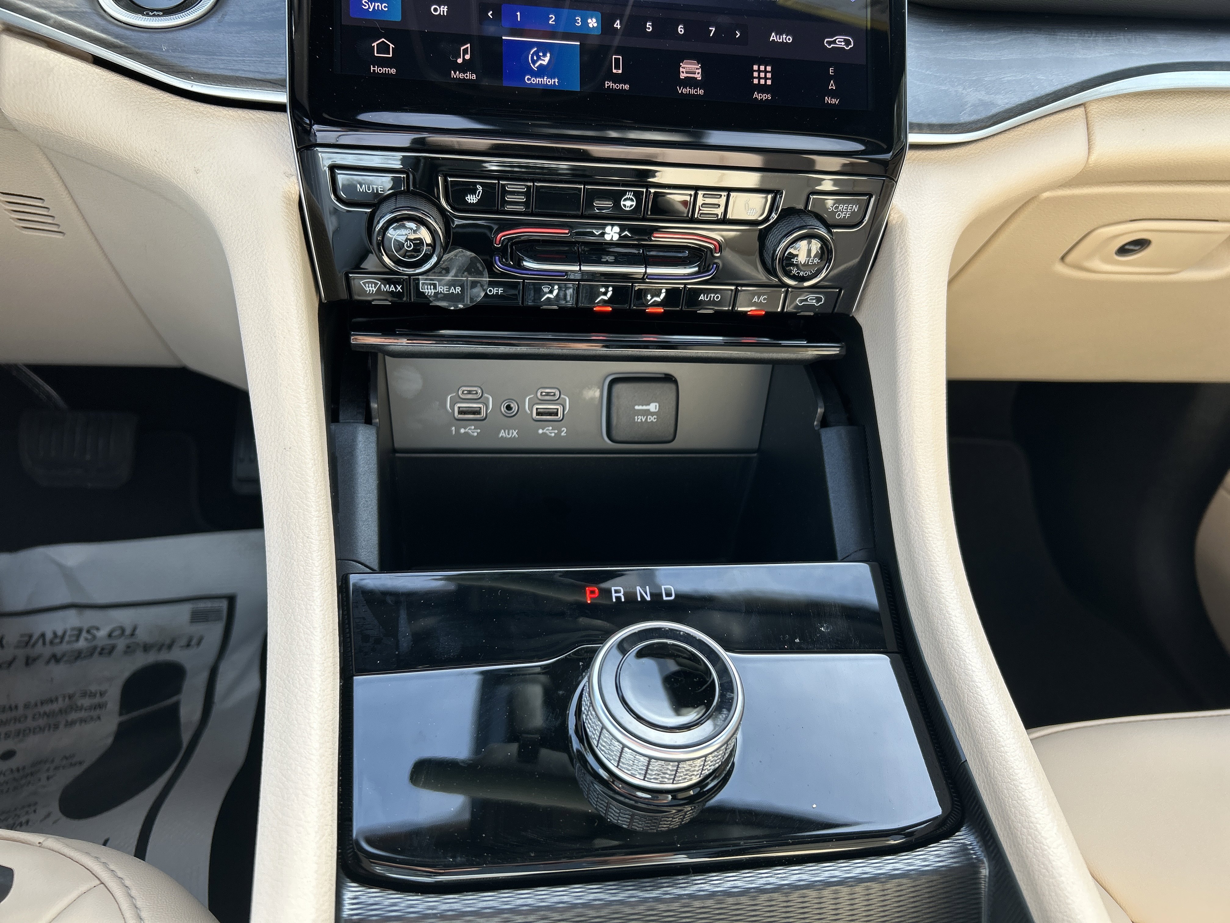 New 2025 Jeep Grand Cherokee Limited w/ Black Appearance Package image 48