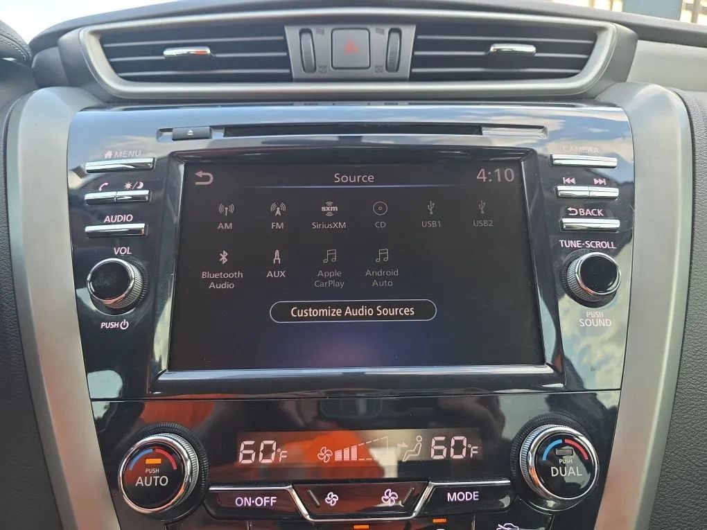 Used 2019 Nissan Murano S image 24