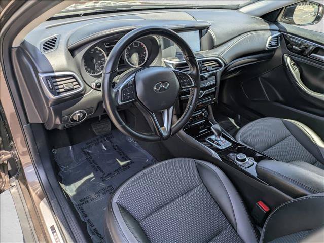 Used 2019 INFINITI QX30 AWD w/ Navigation Package image 10