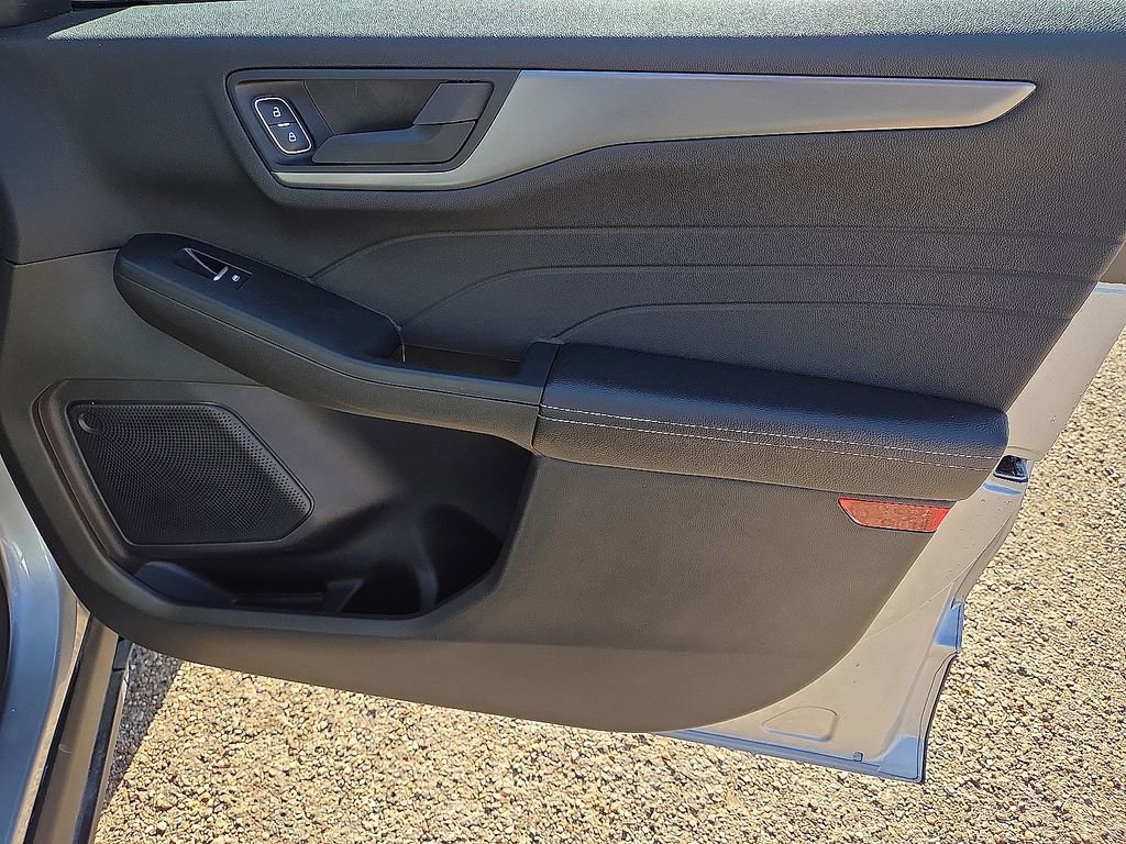 Used 2024 Ford Escape Active image 12