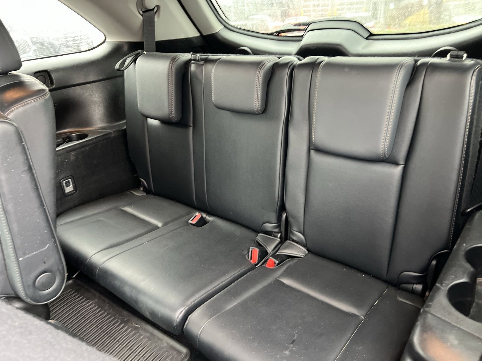 Used 2016 Toyota Highlander Limited w/ Driver Technology Package image 26