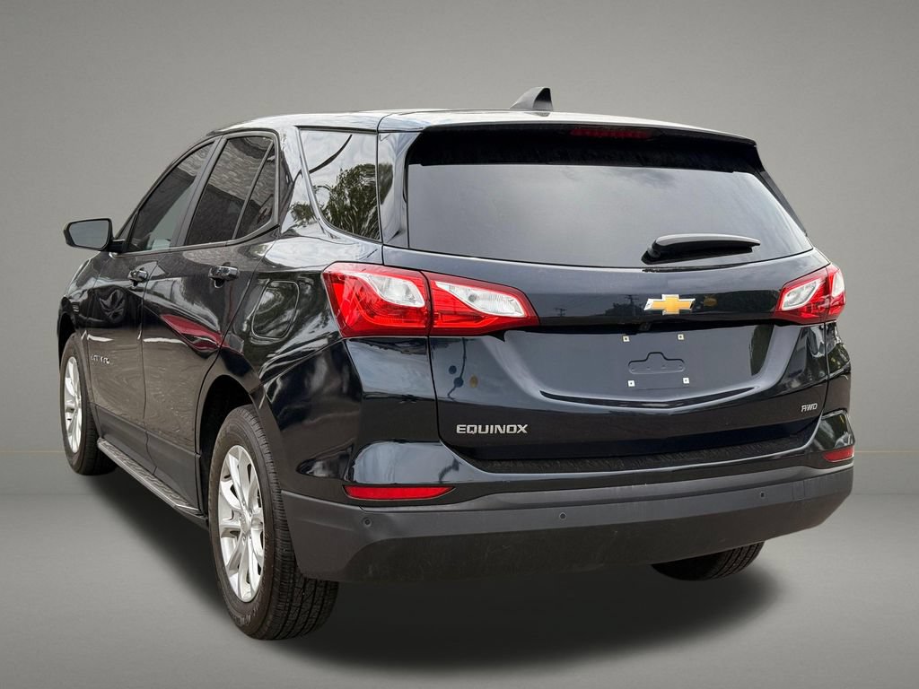 Used 2020 Chevrolet Equinox LS w/ LPO, Cargo Package AWD/4WD image 3