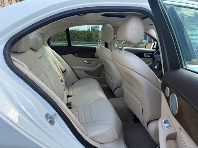 Used 2016 Mercedes-Benz C 300 4MATIC Sedan image 31