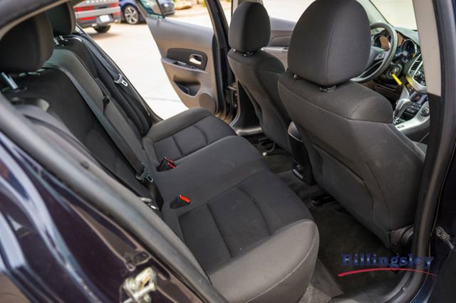 Used 2015 Chevrolet Cruze LT FWD image 14