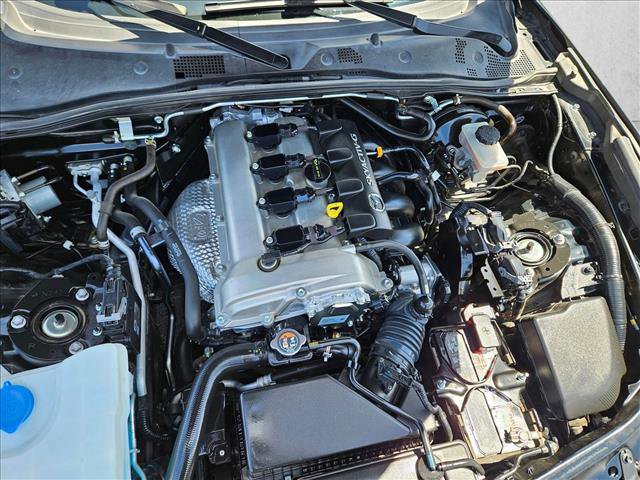 Used 2020 MAZDA MX-5 Miata Grand Touring RWD image 18