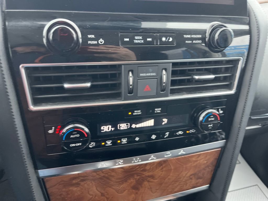 Used 2024 Nissan Armada SL image 14