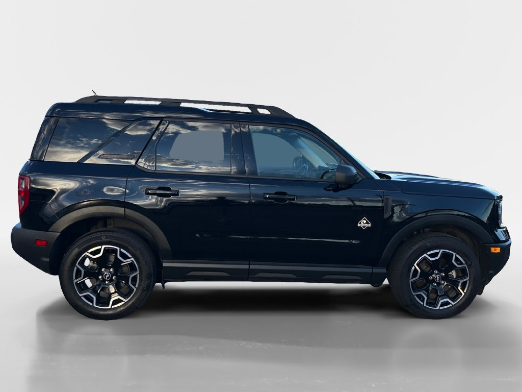 Used 2025 Ford Bronco Sport Outer Banks w/ Outer Banks Tech Package+ AWD/4WD image 7