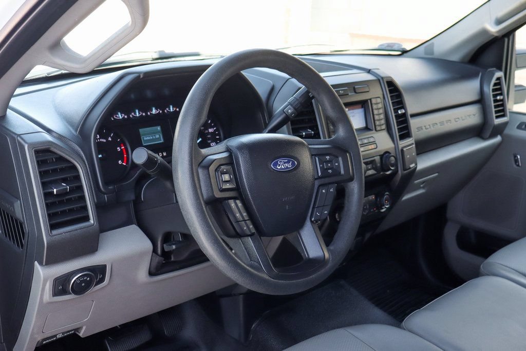 Used 2020 Ford F550 2WD Regular Cab Super Duty image 23