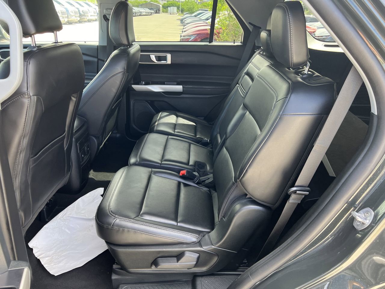 Used 2023 Ford Explorer XLT w/ Equipment Group 202A image 13