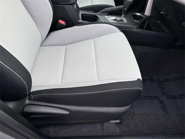Used 2016 Toyota RAV4 XLE image 10