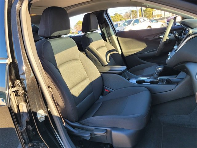 Used 2024 Chevrolet Malibu LT image 18