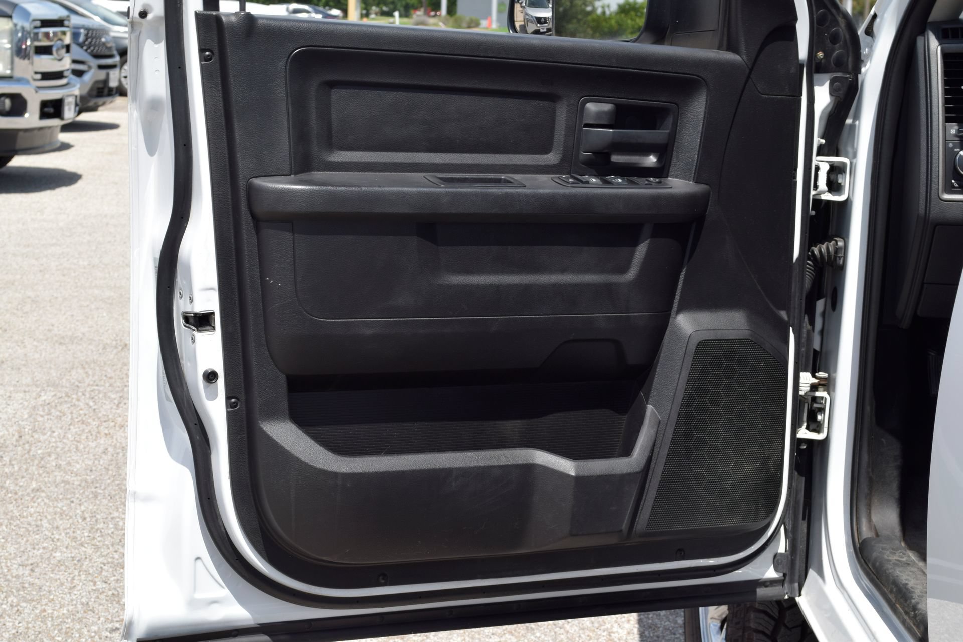 Used 2017 RAM 3500 Tradesman RWD image 15