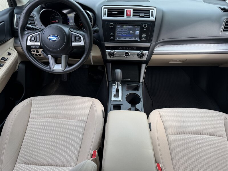 Used 2017 Subaru Outback 2.5i AWD/4WD image 16