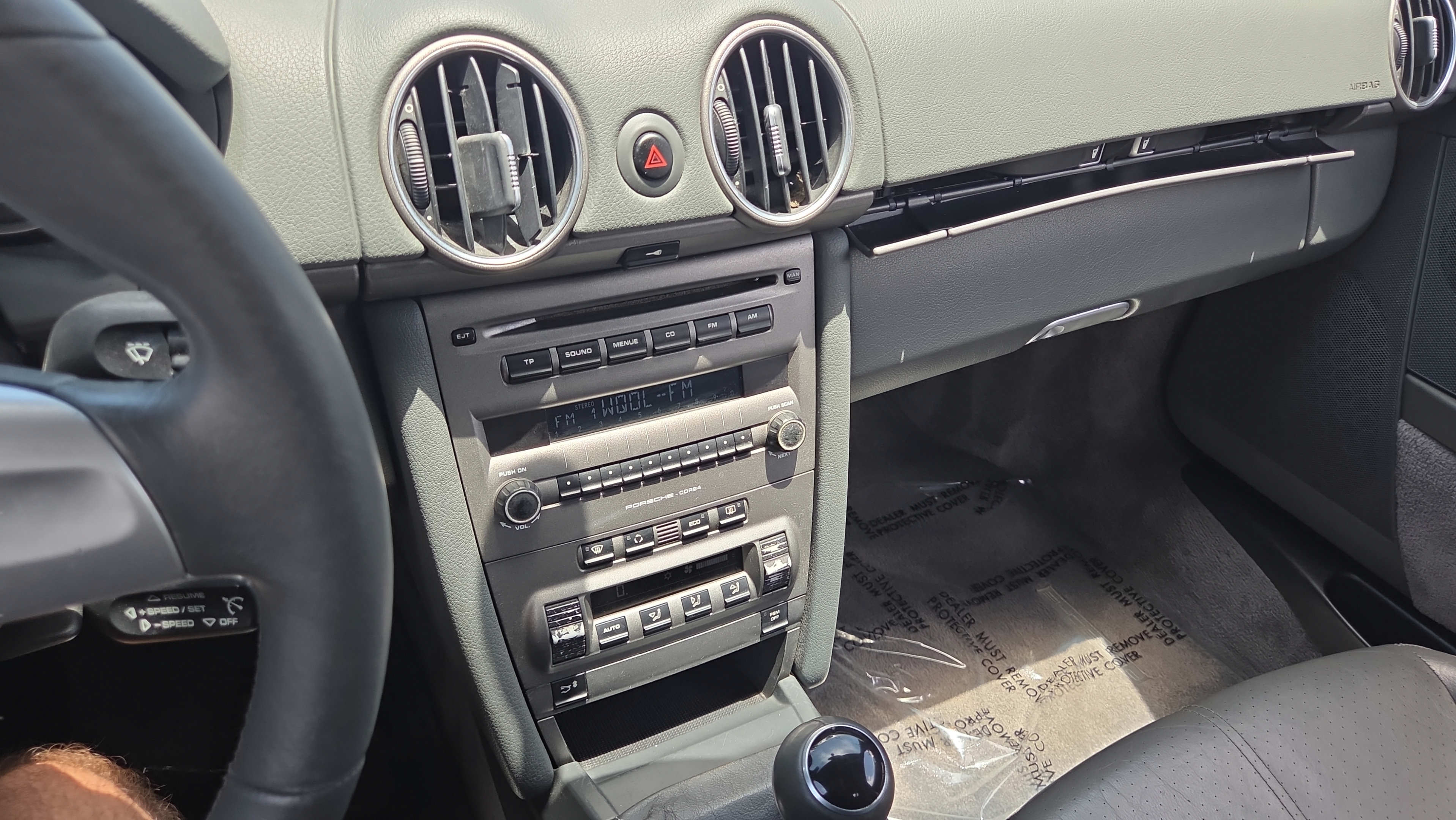 Used 2005 Porsche Boxster RWD image 17