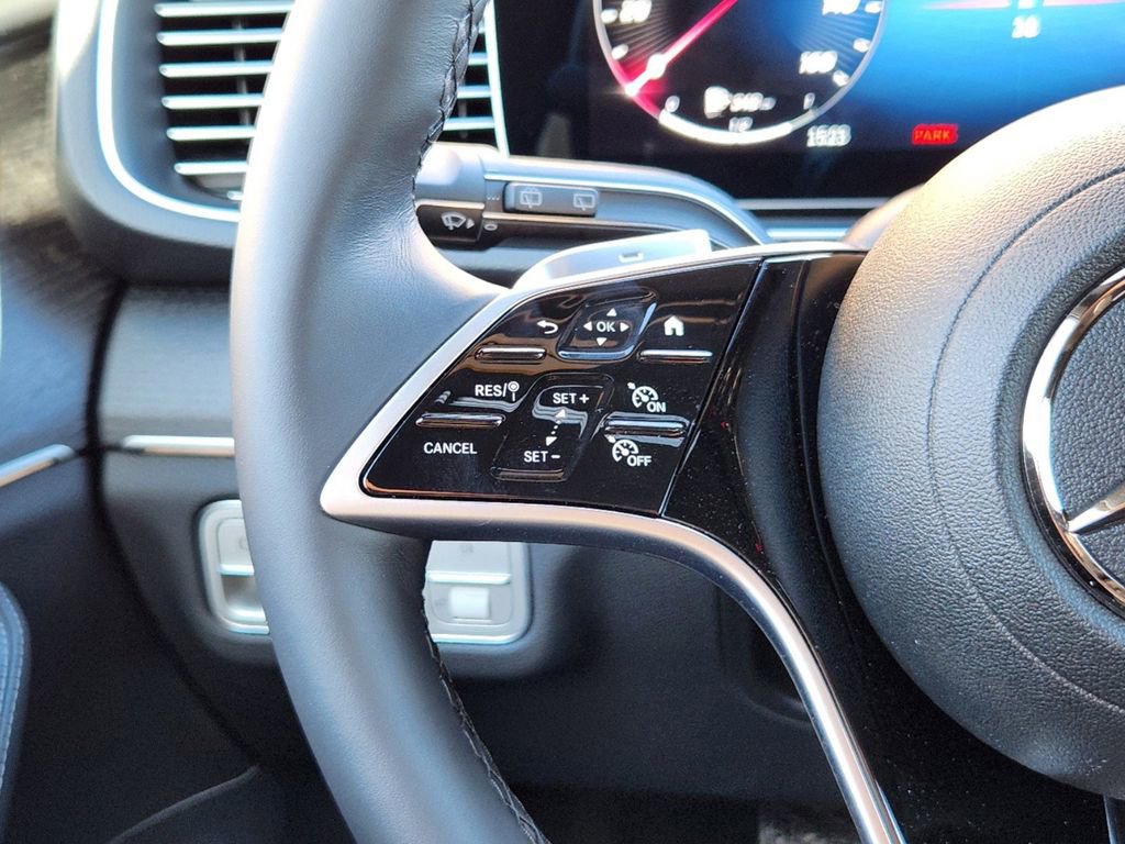 Used 2025 Mercedes-Benz GLE 350 4MATIC image 27