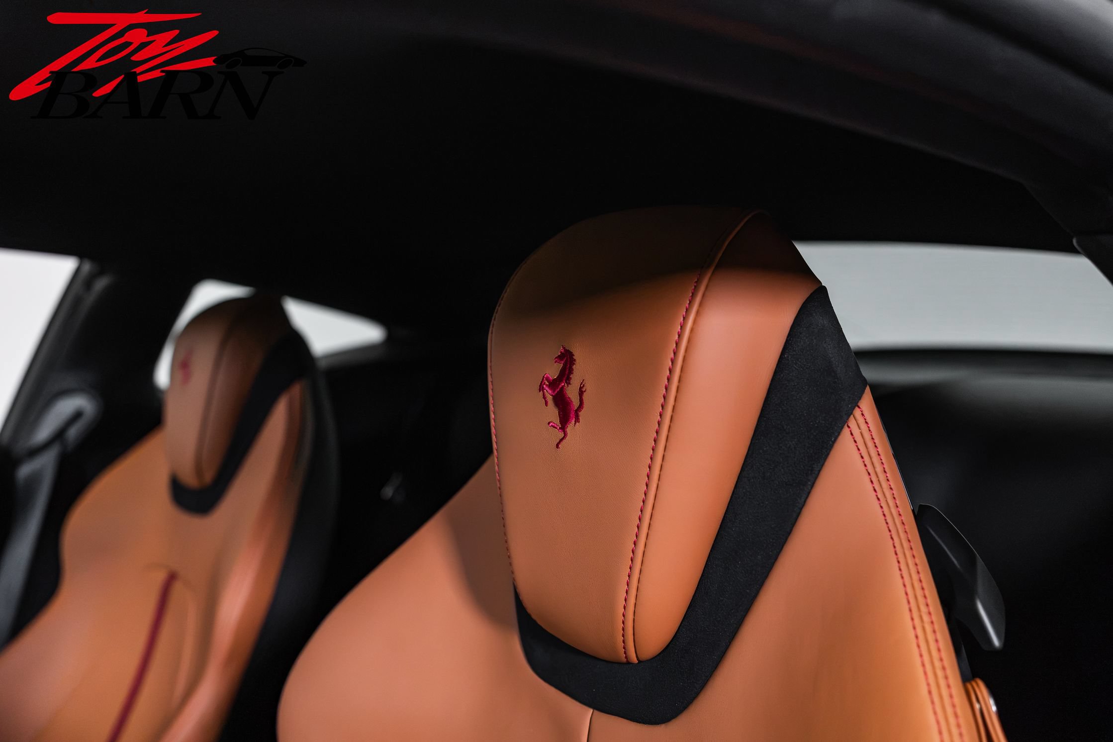 Used 2022 Ferrari Roma RWD image 25