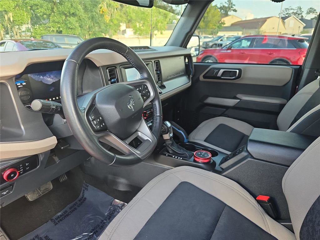 Used 2023 Ford Bronco Wildtrak image 19