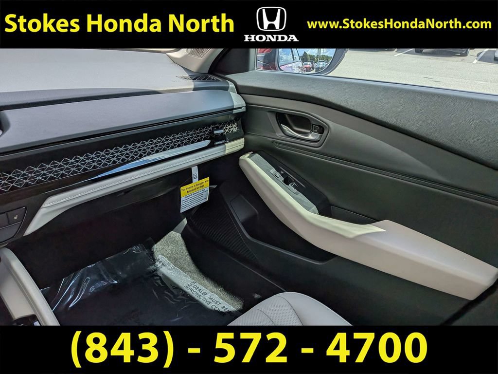 Certified 2025 Honda Accord EX-L image 18
