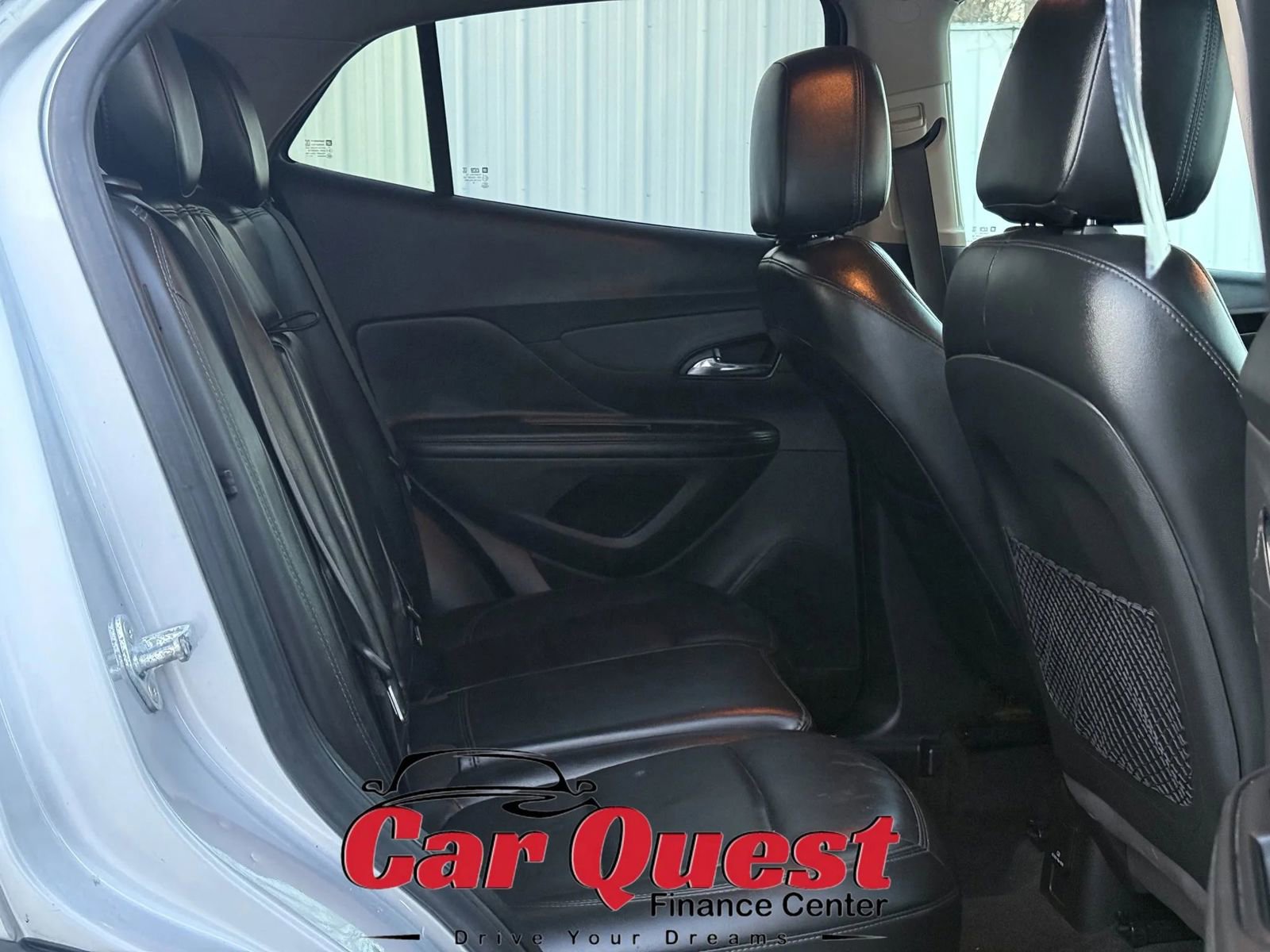 Used 2020 Buick Encore Essence image 15
