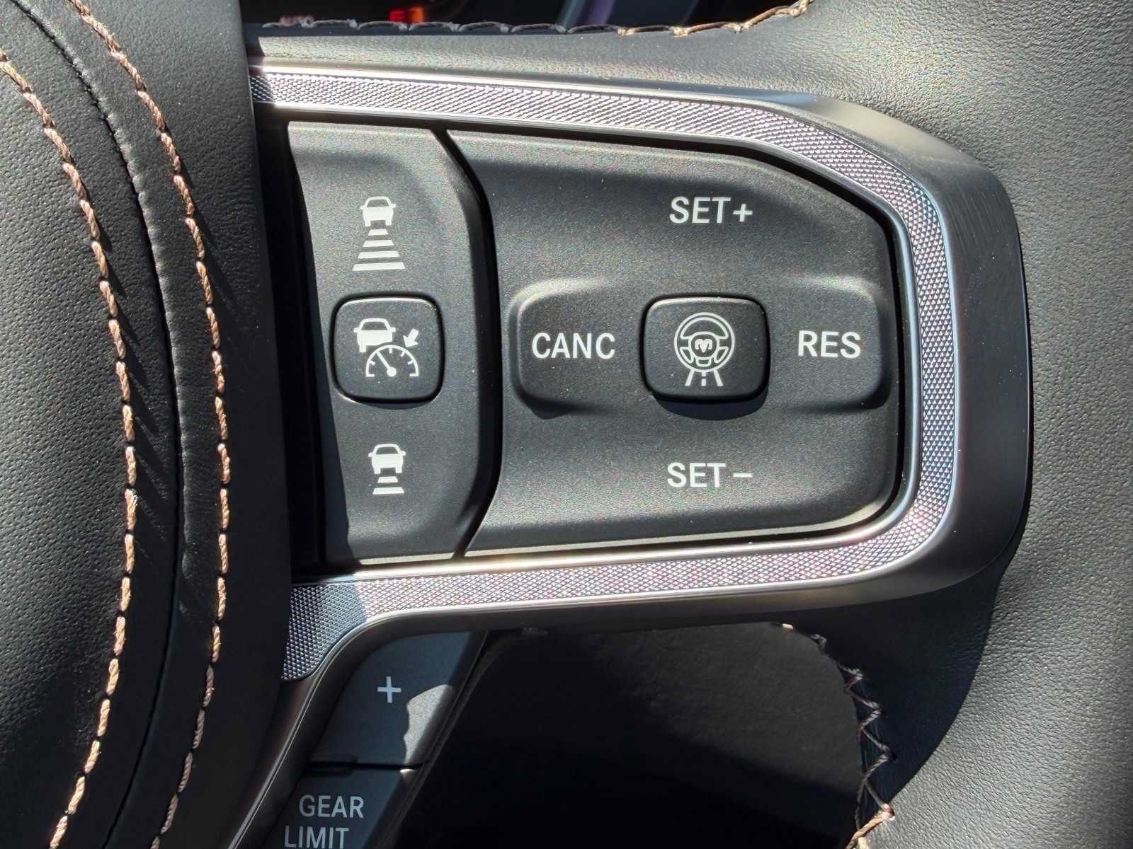 New 2026 RAM 1500 Tungsten AWD/4WD image 18