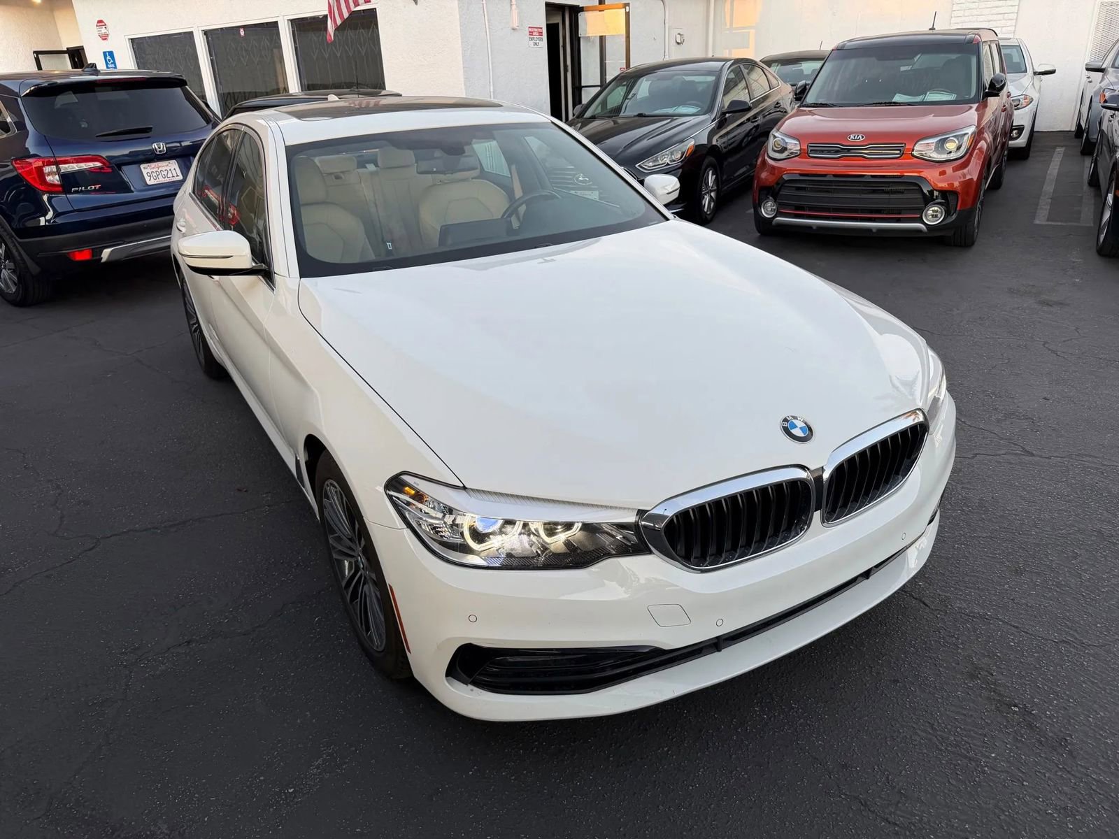 Used 2017 BMW 530i image 10