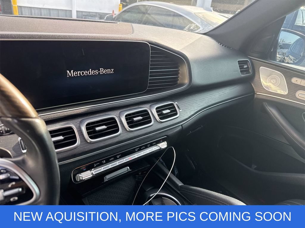 Used 2021 Mercedes-Benz GLE 350 w/ Premium Package image 4