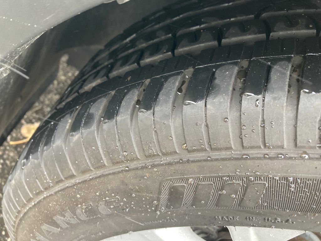 Used 2017 Ford Escape SE w/ Equipment Group 201A image 32