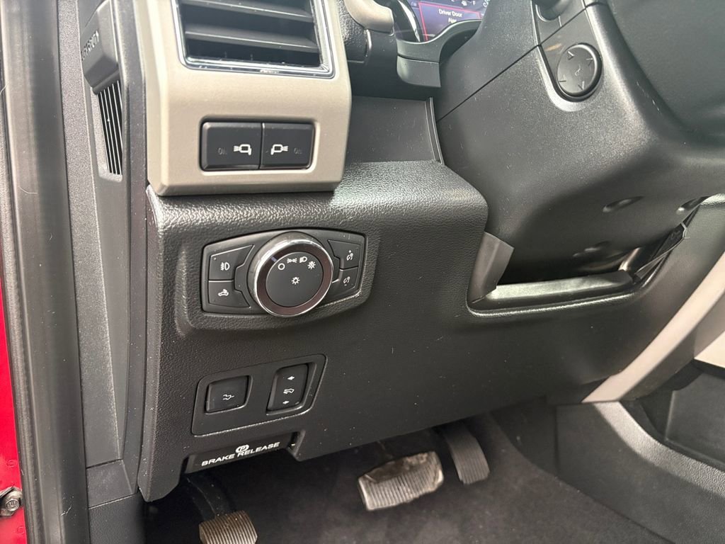 Used 2019 Ford F250 Lariat w/ Lariat Ultimate Package image 22