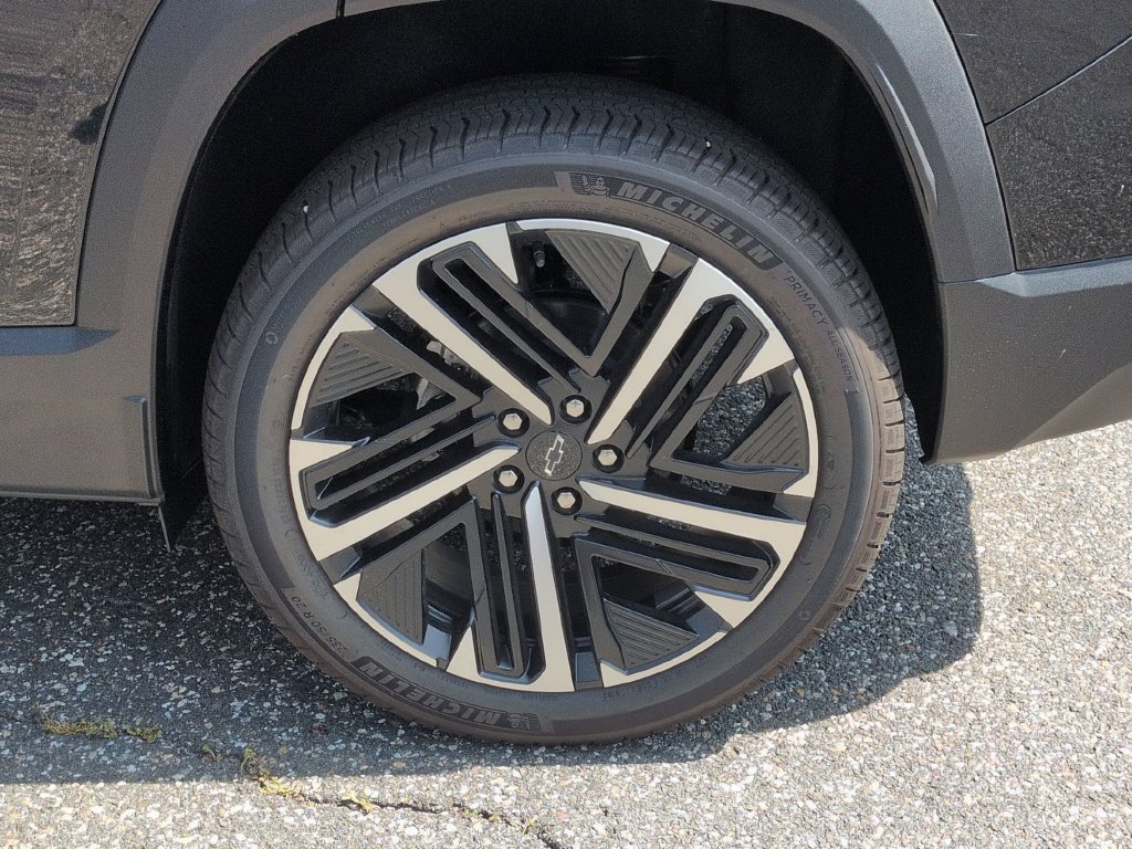 New 2027 Chevrolet Equinox RS w/ Safety and Technology Package AWD/4WD image 26