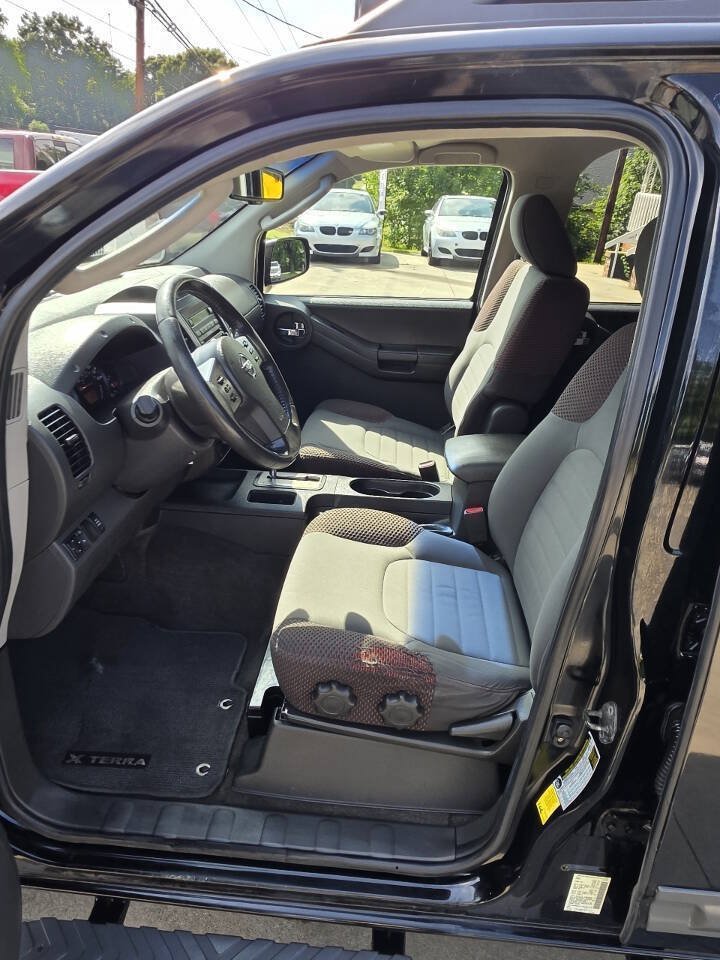 Used 2010 Nissan Xterra Off-Road w/ Protection Pkg B AWD/4WD image 12