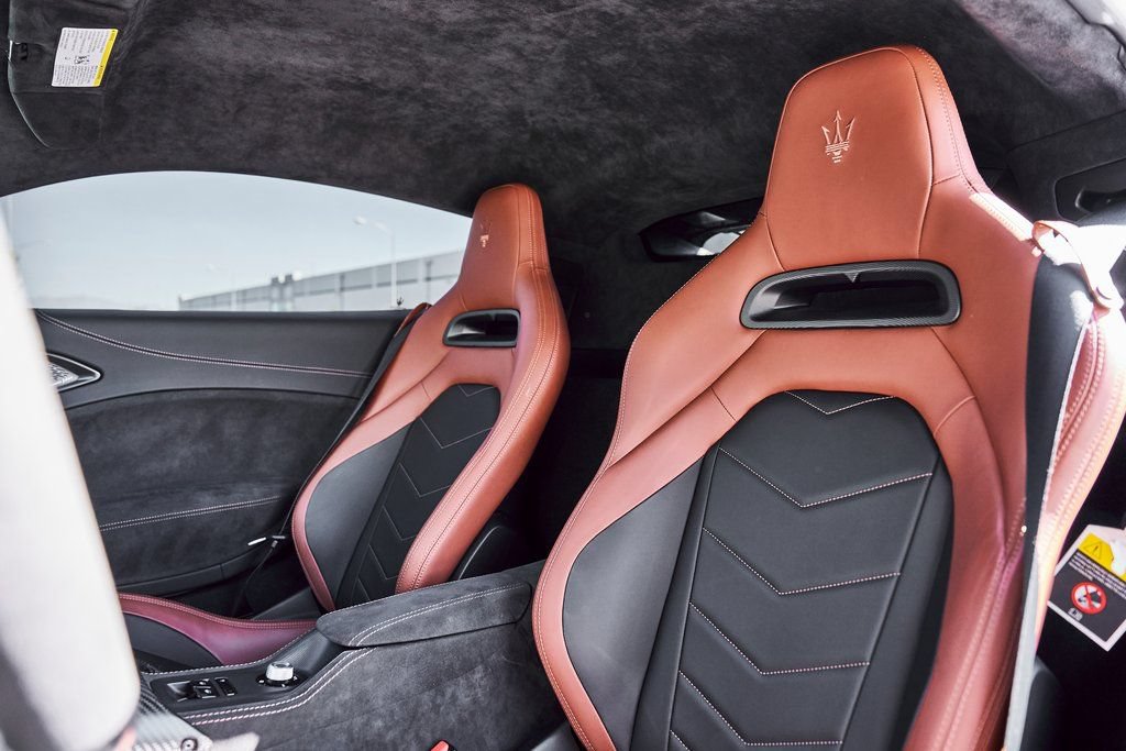 Used 2023 Maserati MC20 Coupe RWD image 45
