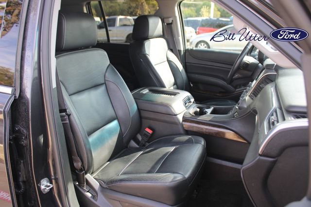 Used 2016 Chevrolet Suburban LT image 11