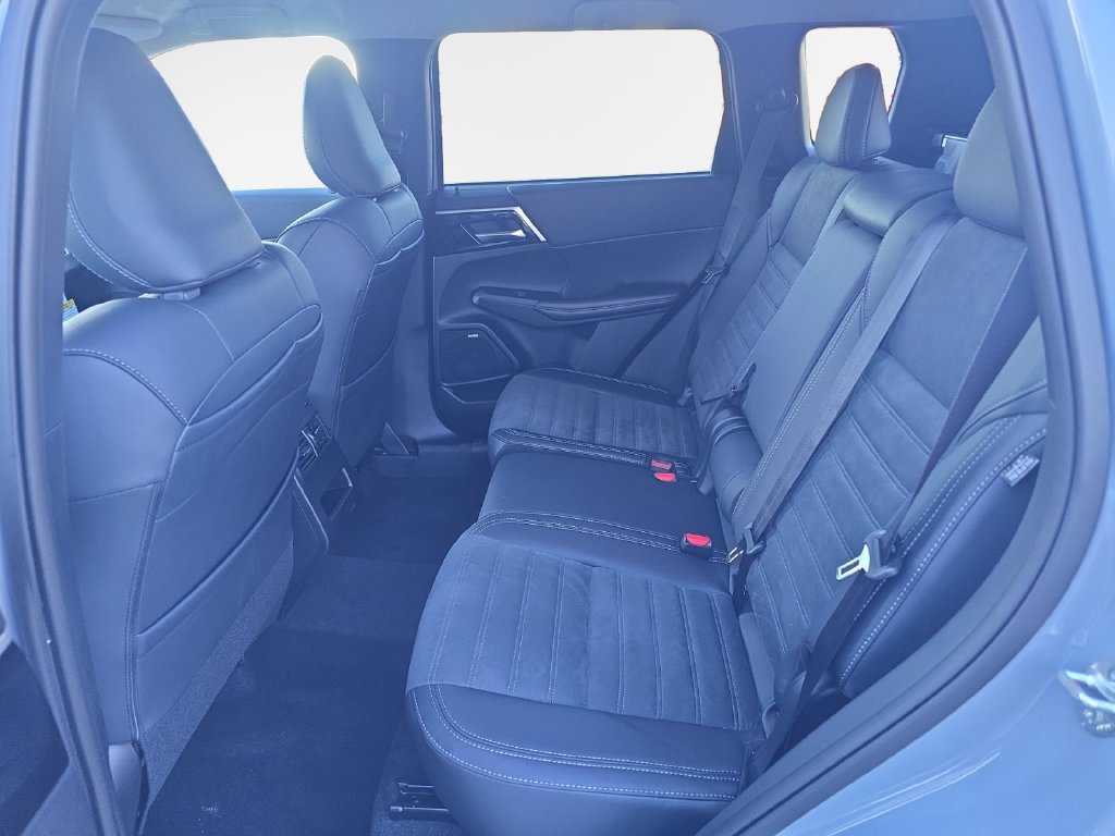 New 2026 Mitsubishi Outlander SE AWD/4WD image 24