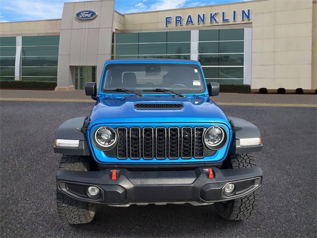 Used 2024 Jeep Gladiator Mojave image 2