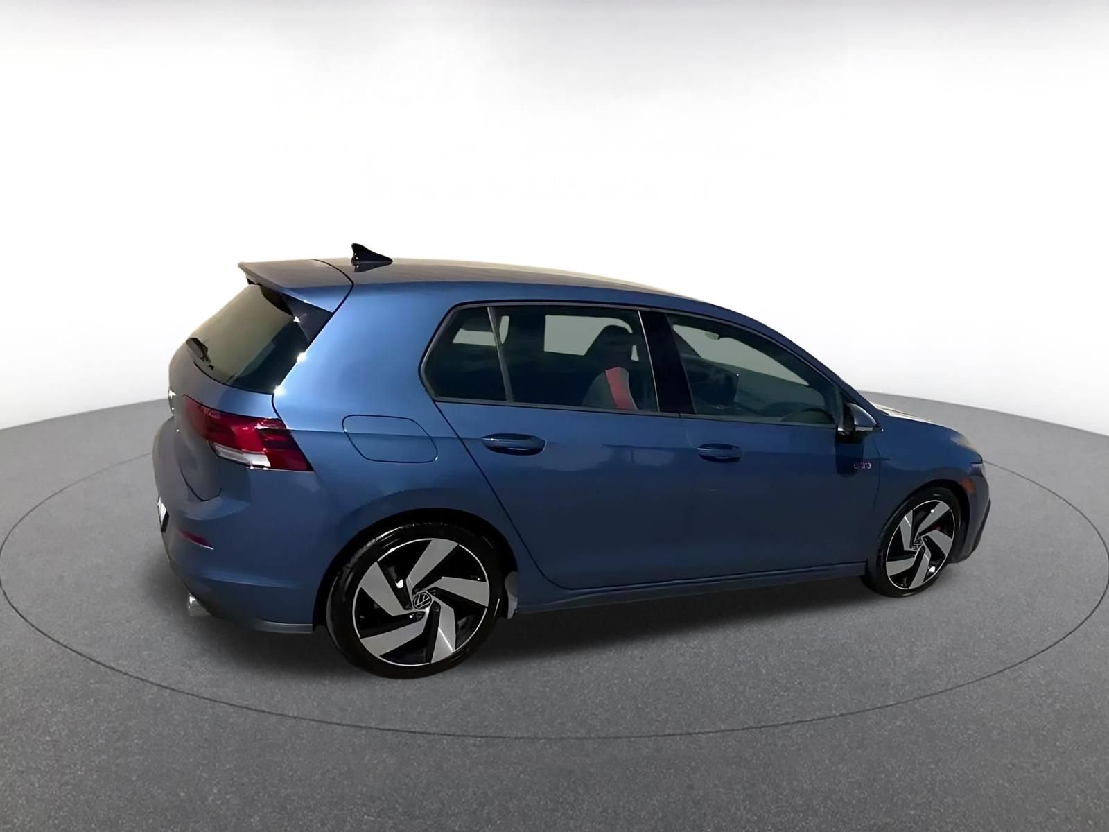 Used 2026 Volkswagen Golf S FWD image 14