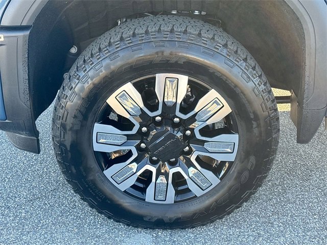 Used 2025 GMC Sierra 2500 Denali w/ Denali Reserve Package image 13