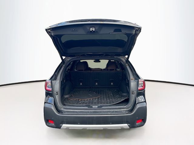 Used 2024 Subaru Outback Touring w/ Popular Package #2 image 16