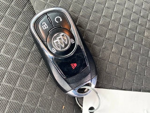 Certified 2022 Buick Encore Preferred w/ Safety Package image 23