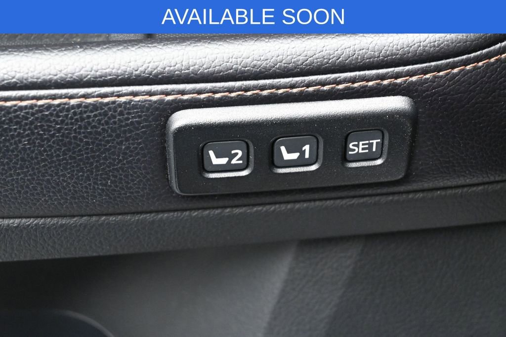 Used 2016 Toyota 4Runner Limited AWD/4WD image 12
