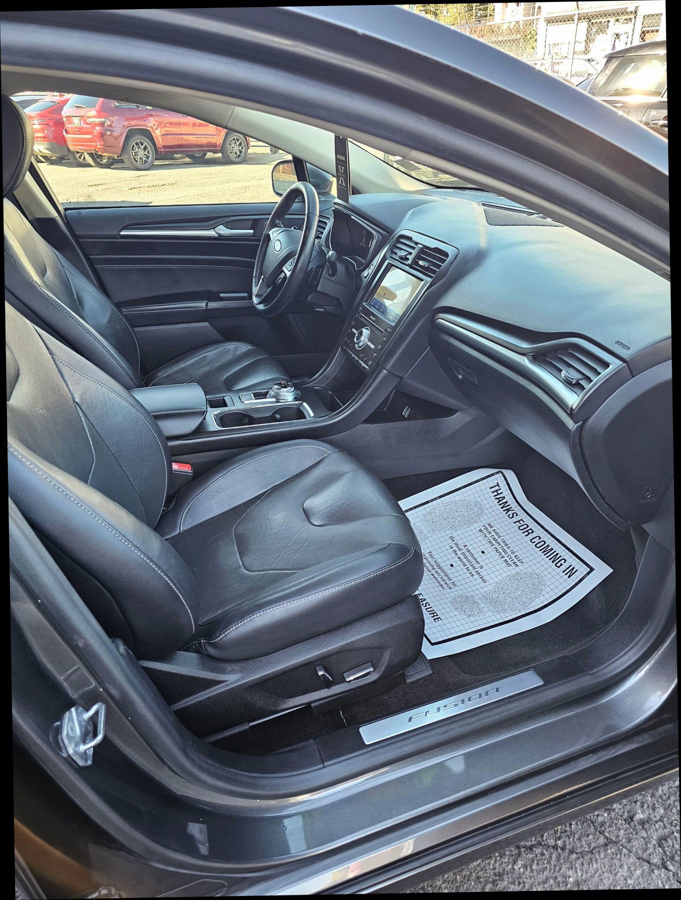 Used 2020 Ford Fusion Titanium image 8