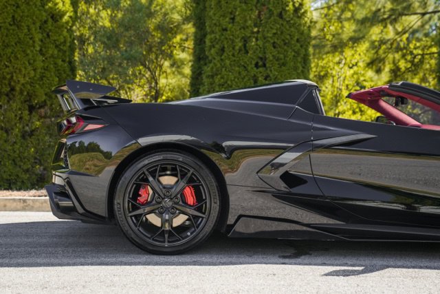 Used 2022 Chevrolet Corvette Stingray Premium Conv w/ 3LT RWD image 9