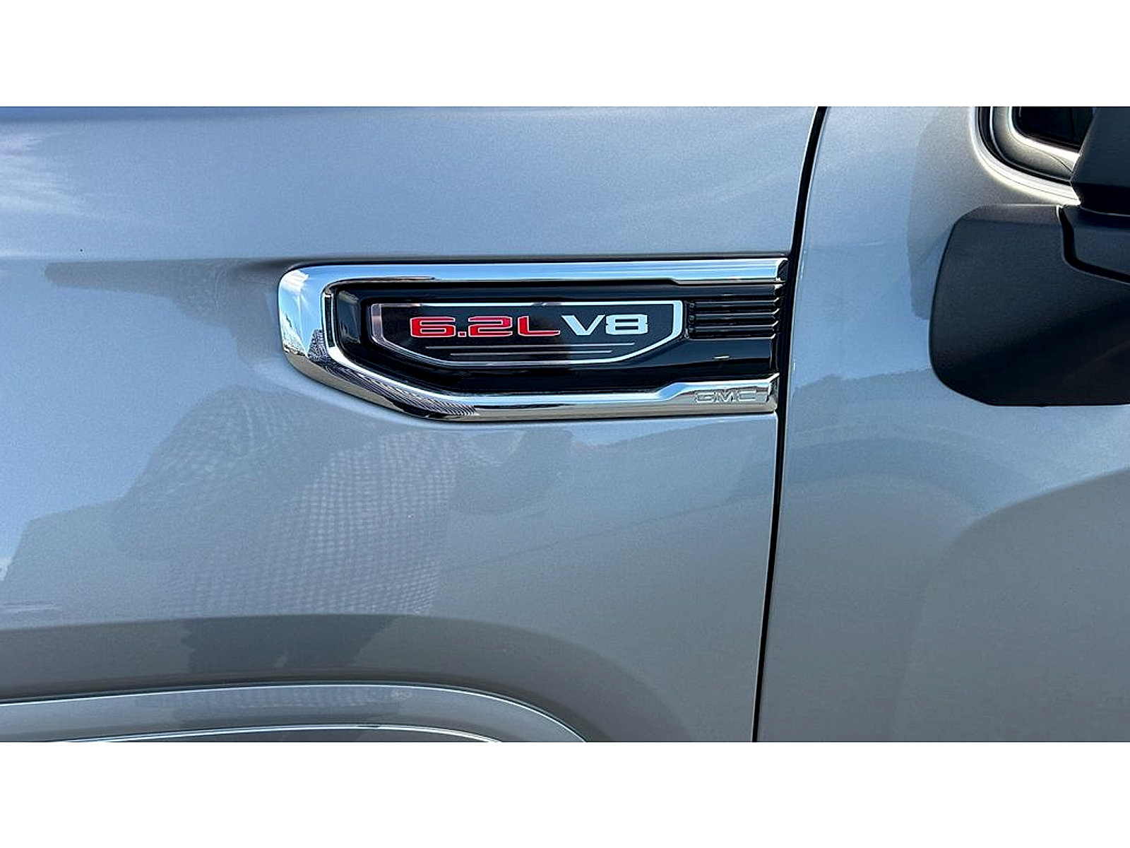 Used 2024 GMC Sierra 1500 Denali AWD/4WD image 6