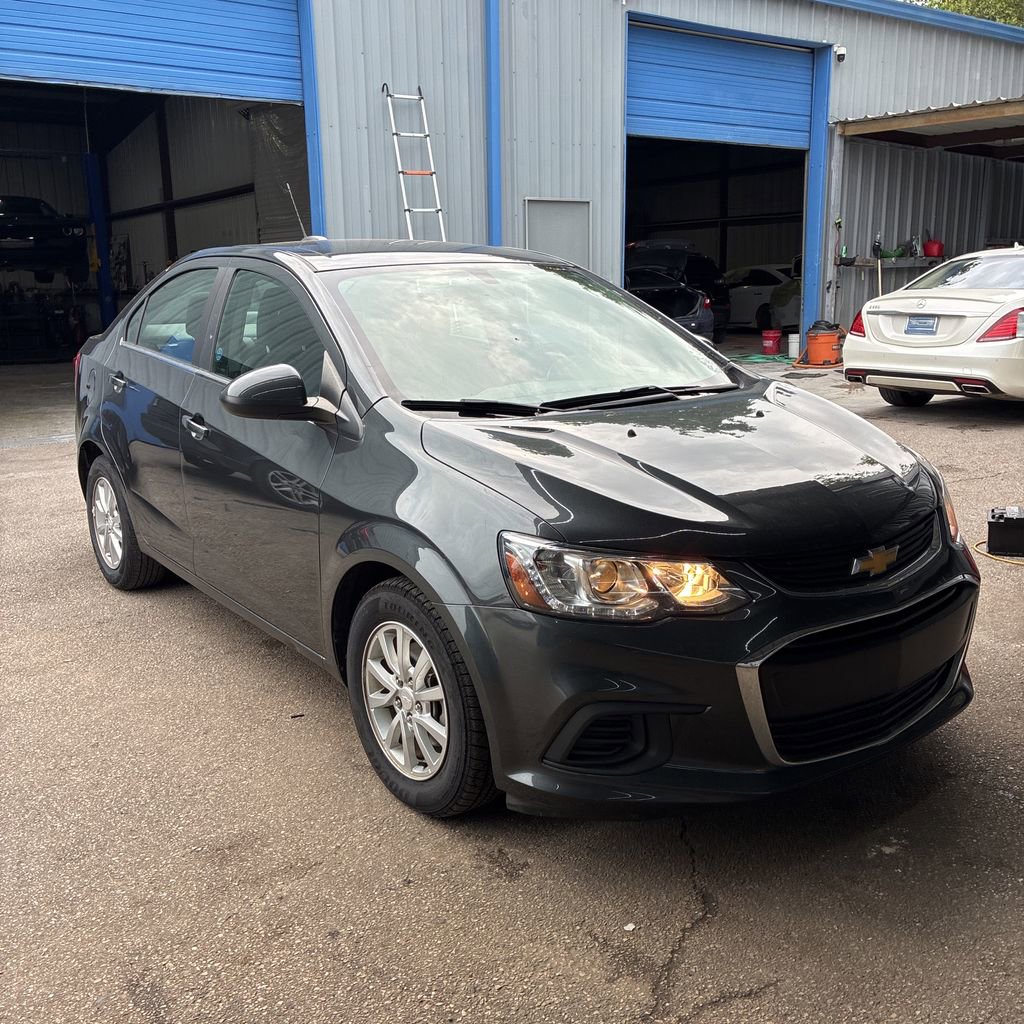 Used 2019 Chevrolet Sonic LT FWD image 5