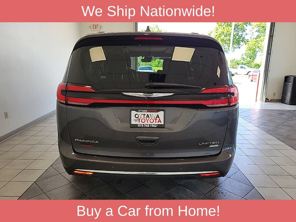 Used 2021 Chrysler Pacifica Limited AWD/4WD image 6