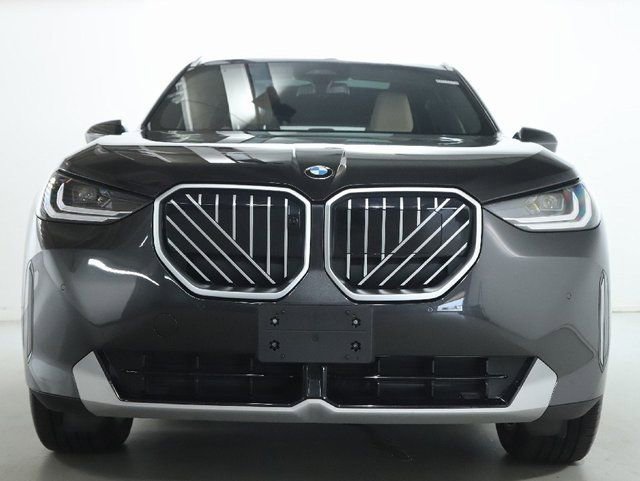 Used 2025 BMW X3 xDrive30i w/ Premium Package AWD/4WD image 6