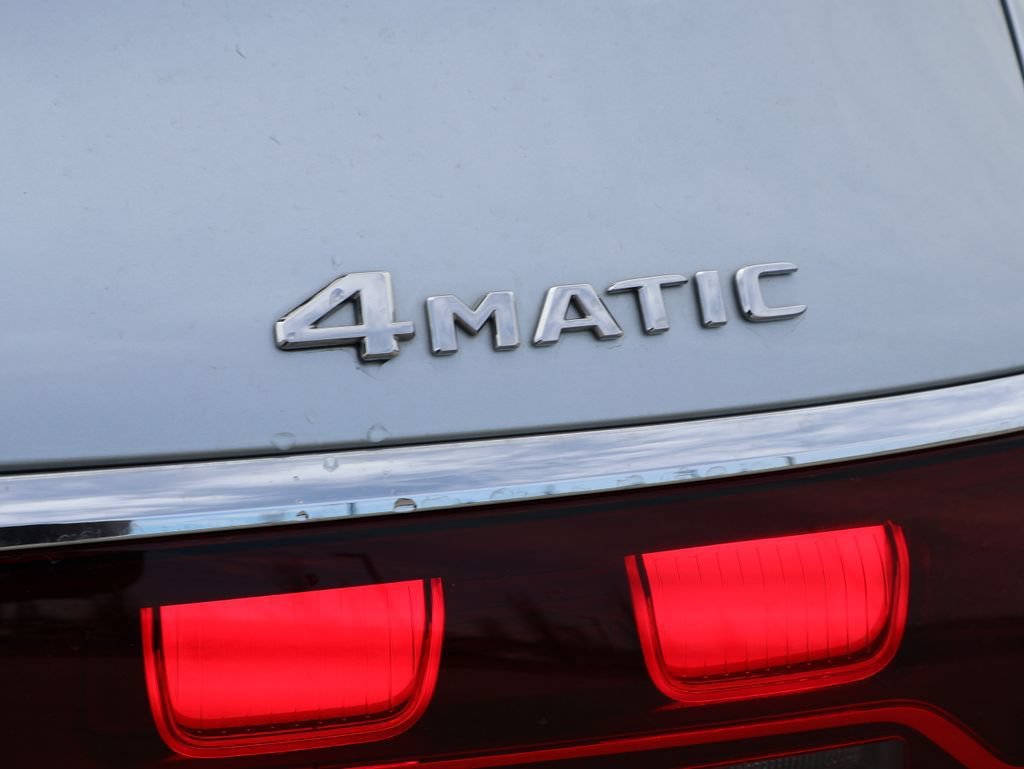 Certified 2025 Mercedes-Benz GLS 450 4MATIC image 9
